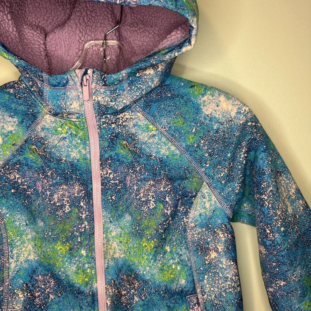 All in Motion Girls Jacket - Picture 3 of 8